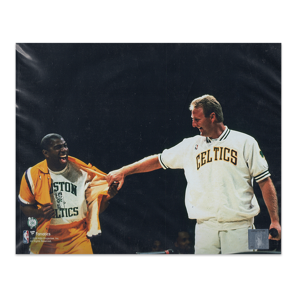 UNSIGNED PHOTO LARRY BIRD